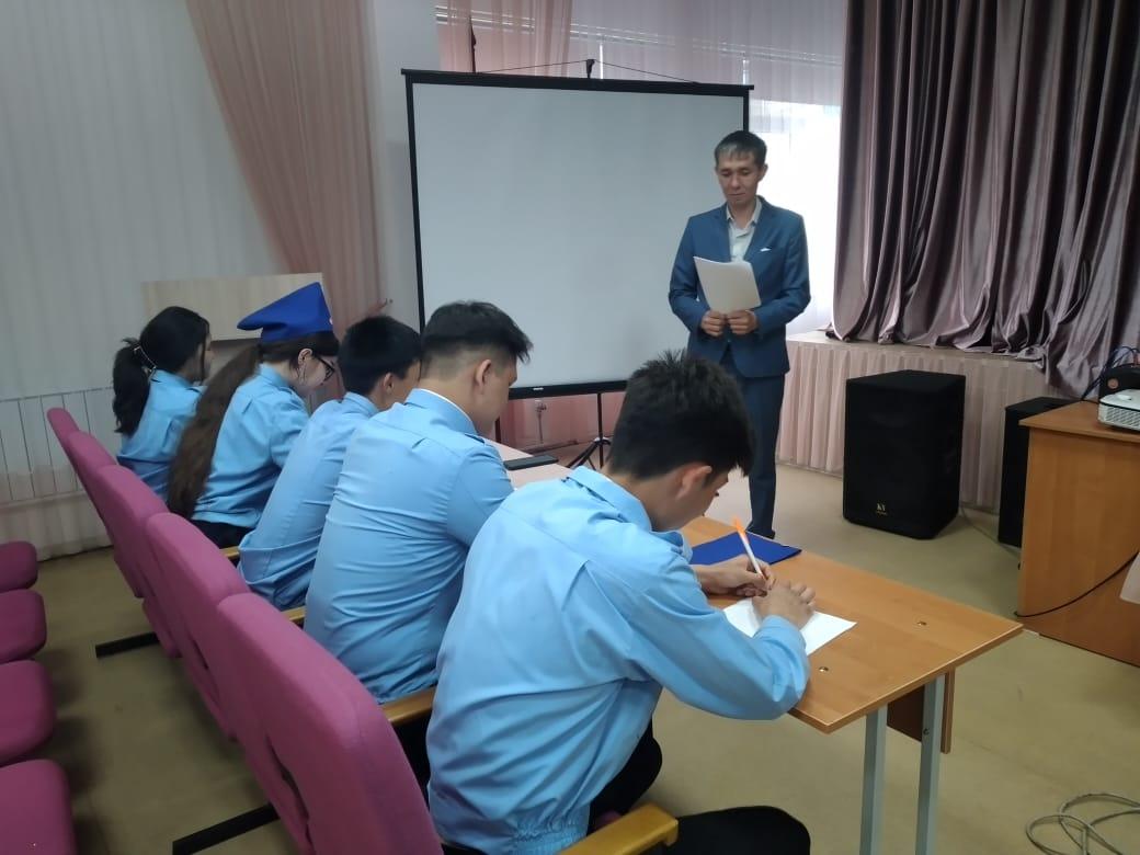 Проведение курса лекций с членами отряда юных помощников полиции  по профилактике детского травматизма: «Правила поведения в школе»