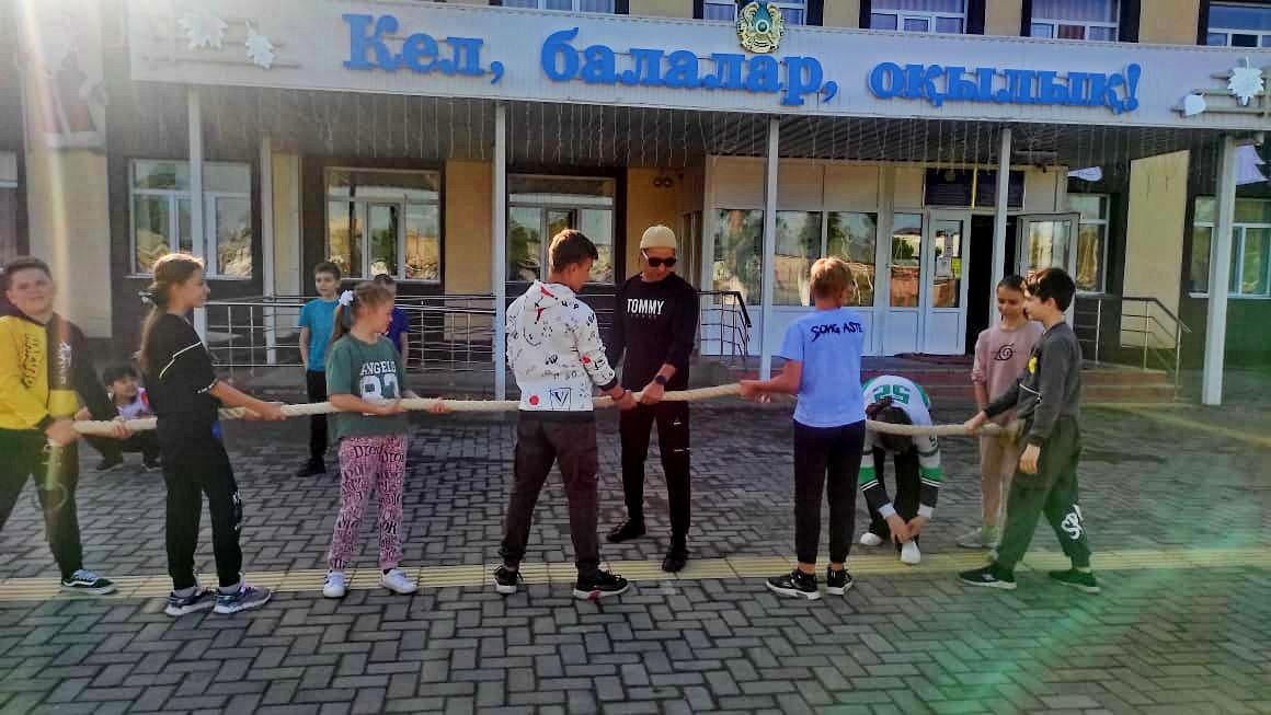 Есть события, даты, имена людей, которые вошли в историю города, края страны и даже в историю всей Земли. О них пишут книги, рассказывают легенды, сочиняют стихи, музыку. Главное же – о них помнят. И эта память передаётся из поколения в поколение и н