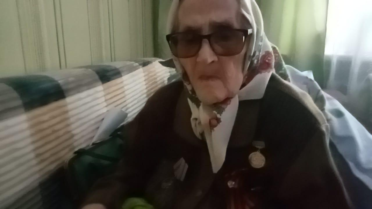 Великая Отечественная война – одно из самых тяжелых, разрушительных событий 20 века, выпавших на годы жизни наших бабушек, дедушек, прабабушек и прадедушек. К сожалению, их остается с нами с каждым годом все меньше. Они устают и постепенно уходят от