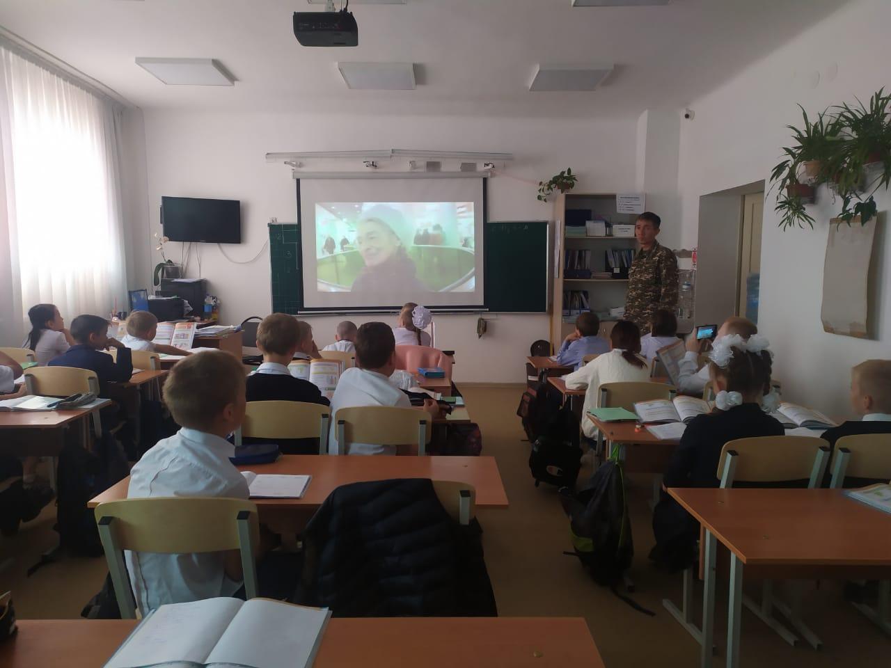 Сегодня Казахстан – это процветающая страна, экономические успехи страны признаны всем миром. Республика уверенно и стабильно движется к поставленной цели: войти в число самых развитых стран мира. Казахстан стал играть заметную роль на международной